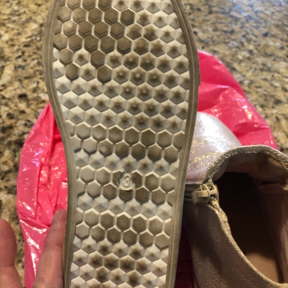 Sparkle in Pink (SIP) size 3 Gold Boots - Picture 4 of 4